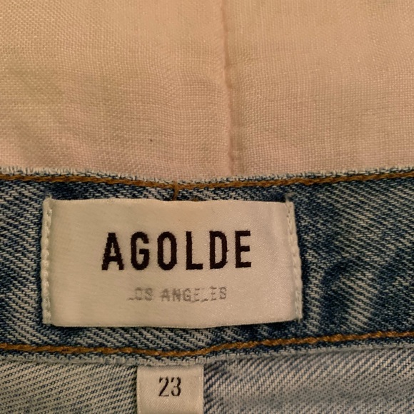 AGOLDE Parker Cutoff Organic Cotton Denim Shorts (Riptide) - Picture 3 of 5